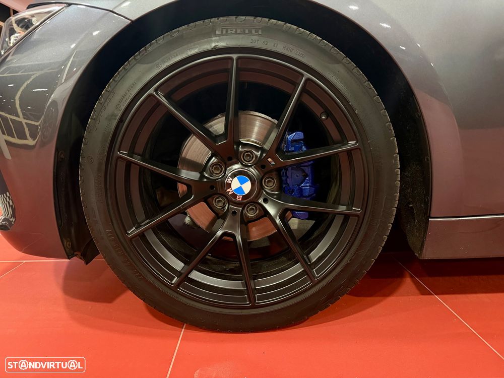 BMW 318 d Luxury Line - 7