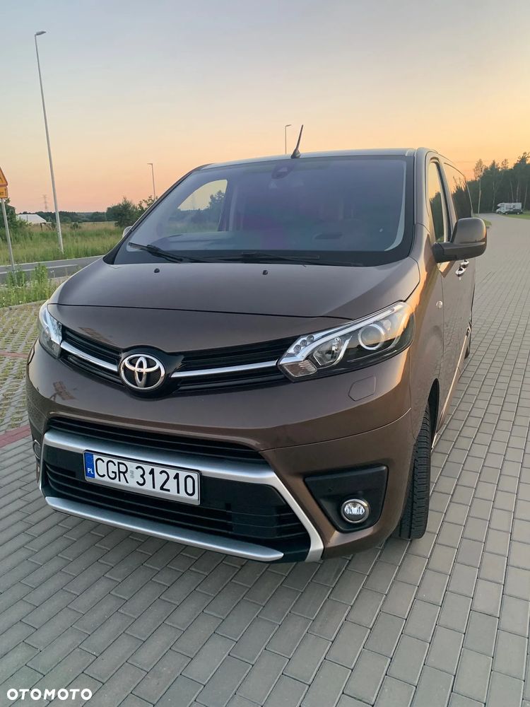 Toyota Proace Verso 2.0 D4-D Long VIP - 2