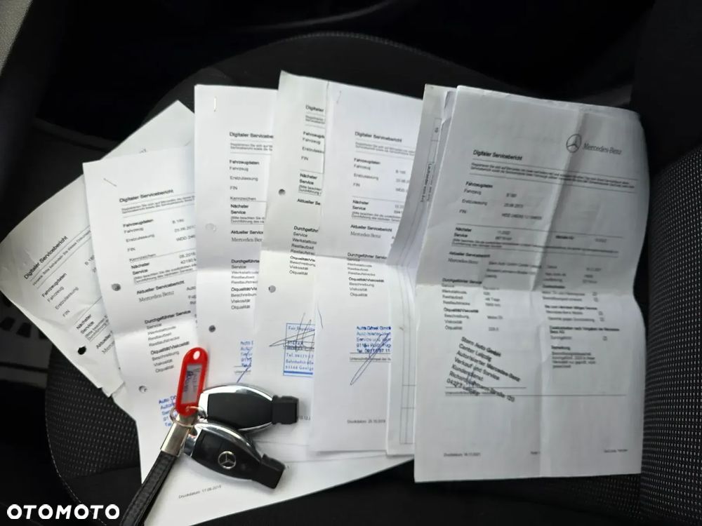 Mercedes-Benz Klasa B 180 (BlueEFFICIENCY) - 31