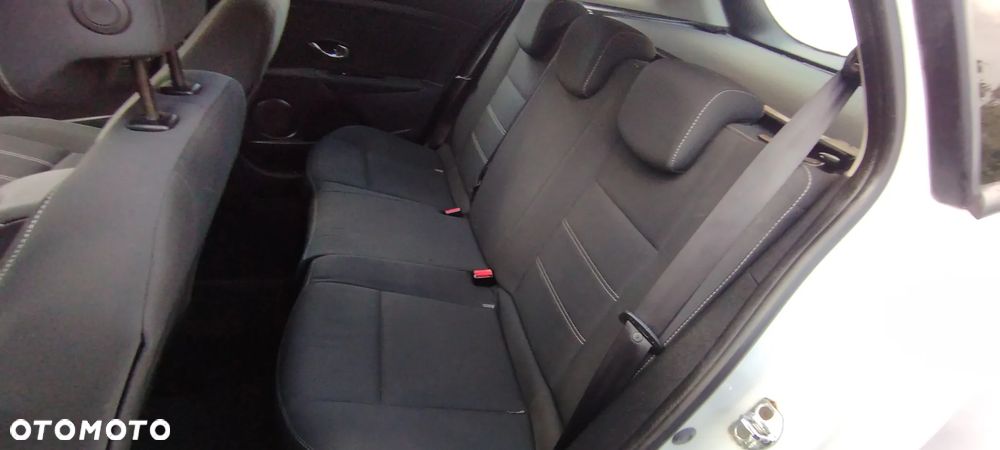 Renault Megane 1.5 dCi Premiere Edition - 3