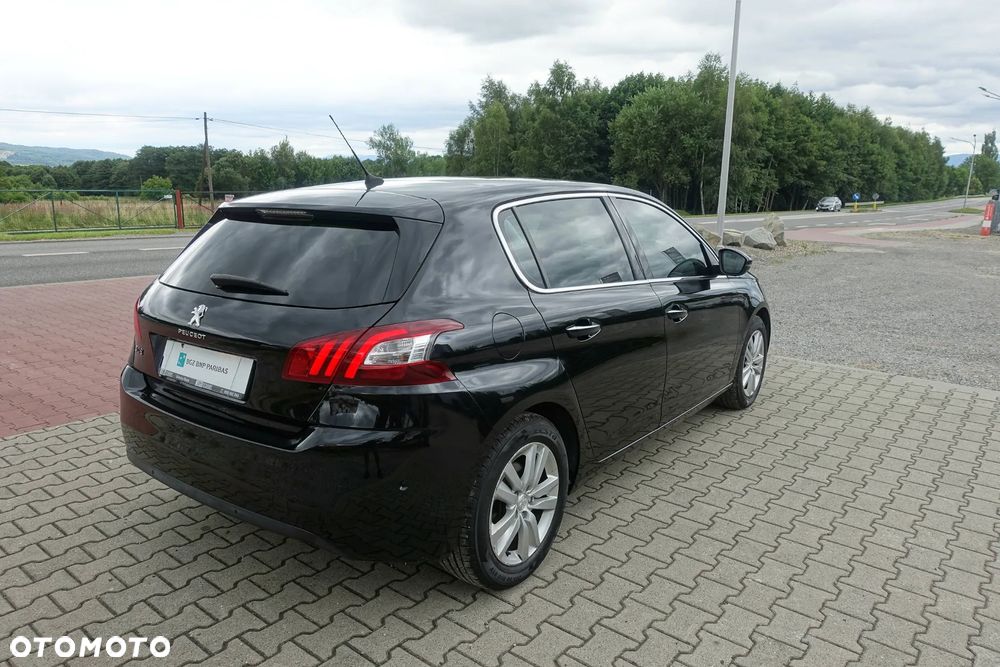 Peugeot 308 1.6 Premium - 5