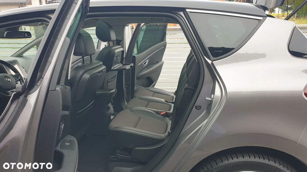 Renault Scenic ENERGY dCi 130 INITIALE PARIS - 20