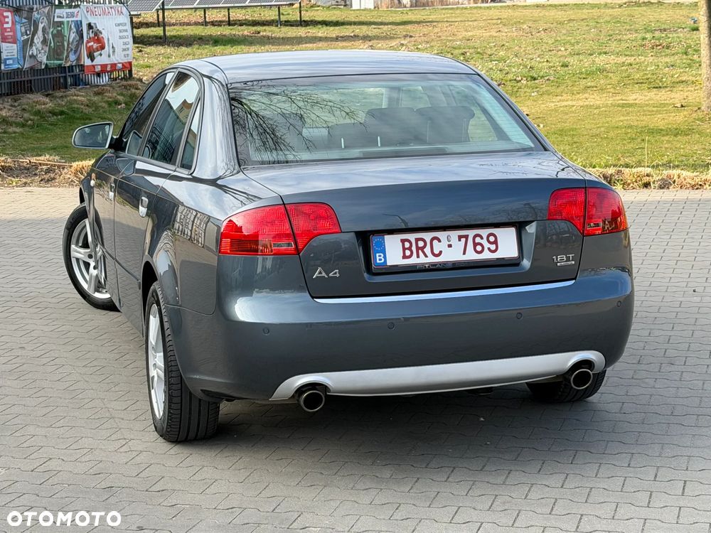 Audi A4 Limousine 1.8 T quattro - 10