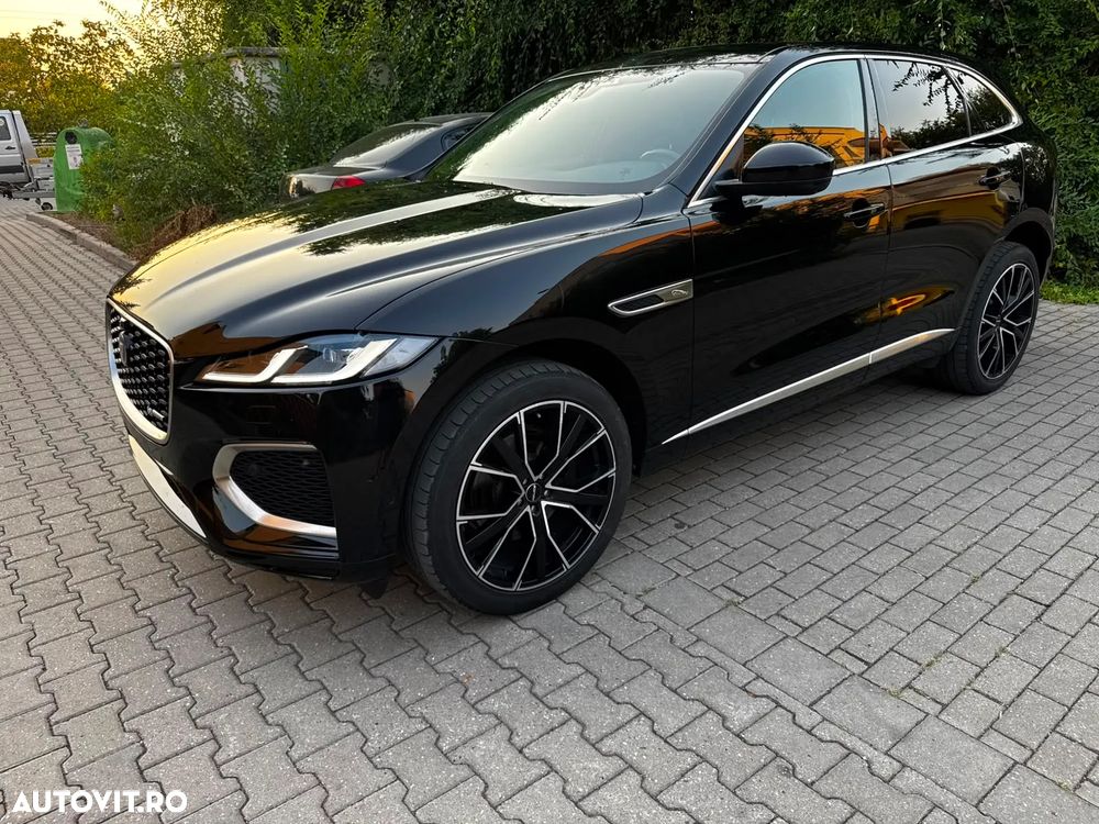 Jaguar F-Pace - 1