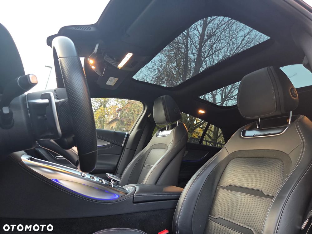 Mercedes-Benz AMG GT 43 4-Matic+ - 23