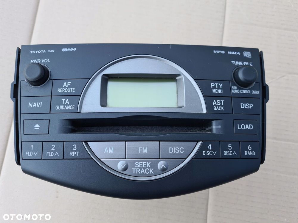 Toyota rav4 06-09 radio - 1