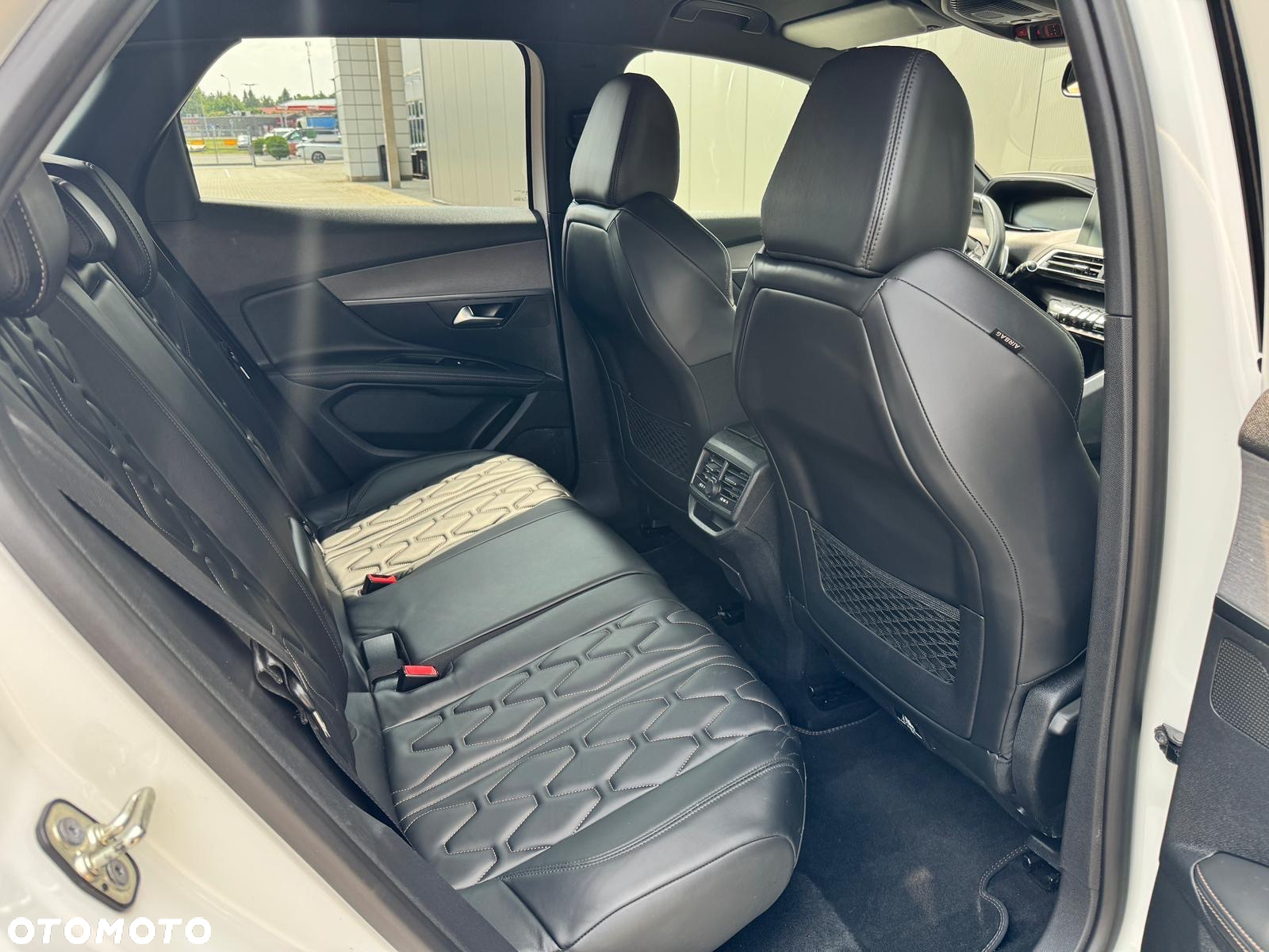 Peugeot 3008 2.0 BlueHDi GT S&S EAT8 - 7