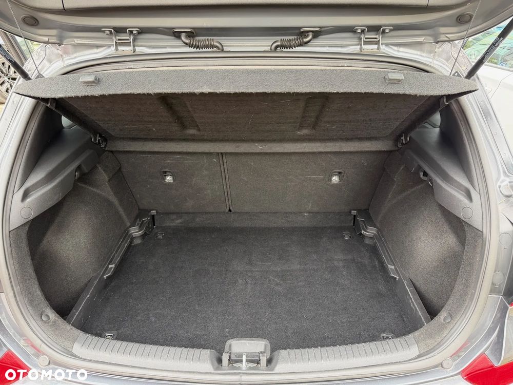 Hyundai i30 1.4 Classic - 14