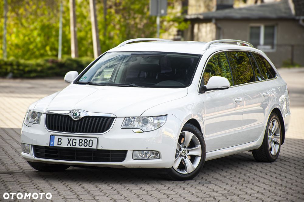 Skoda Superb 2.0 TDI DSG Ambition - 14