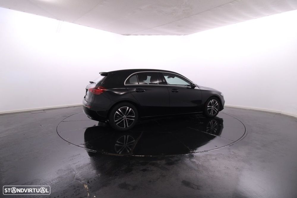 Mercedes-Benz A 200 d - 8
