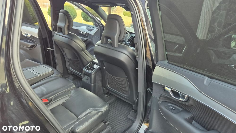 Volvo XC 90 - 16
