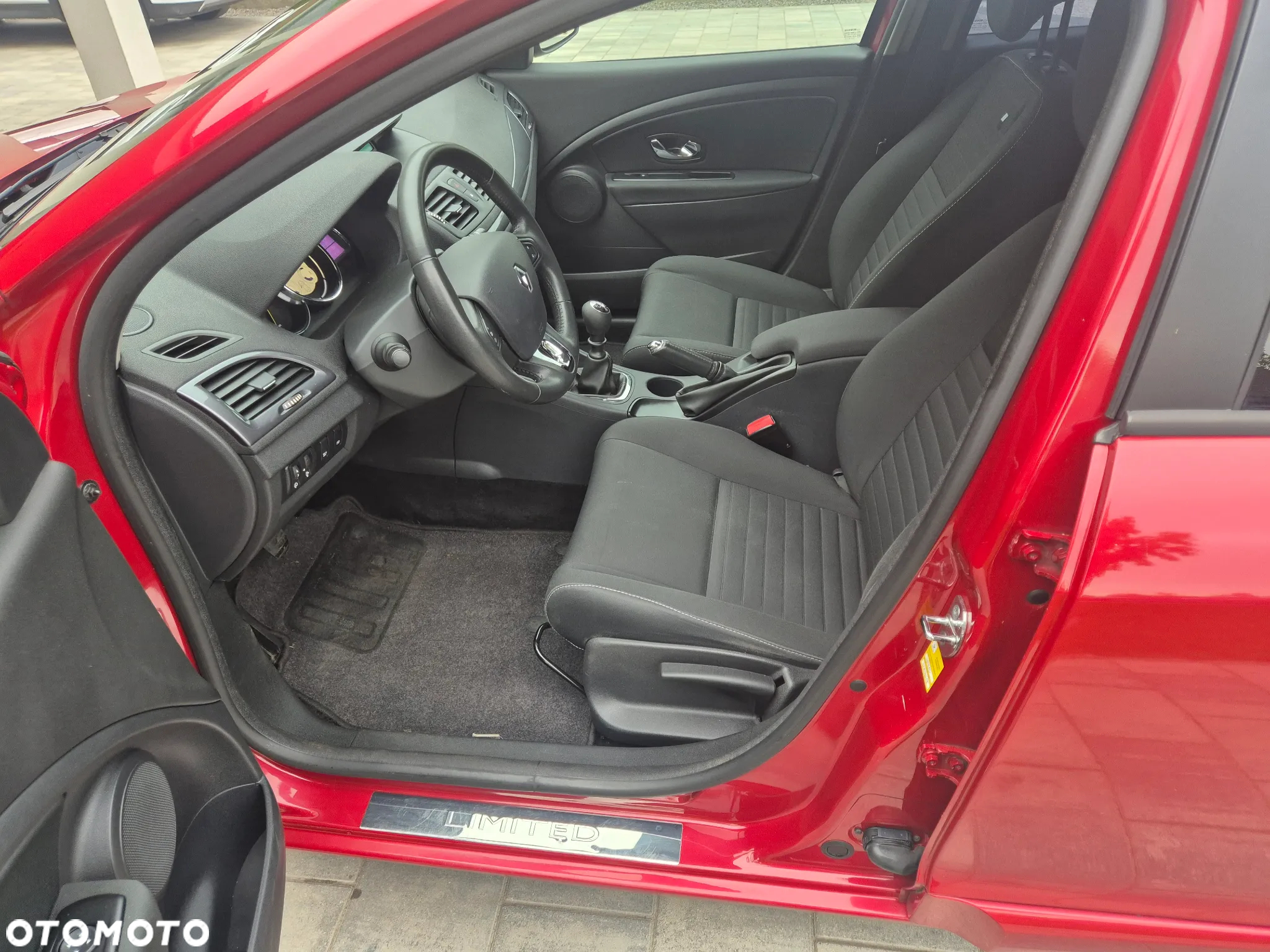 Renault Megane Grandtour ENERGY TCe 115 Start & Stopp LIMITED - 16