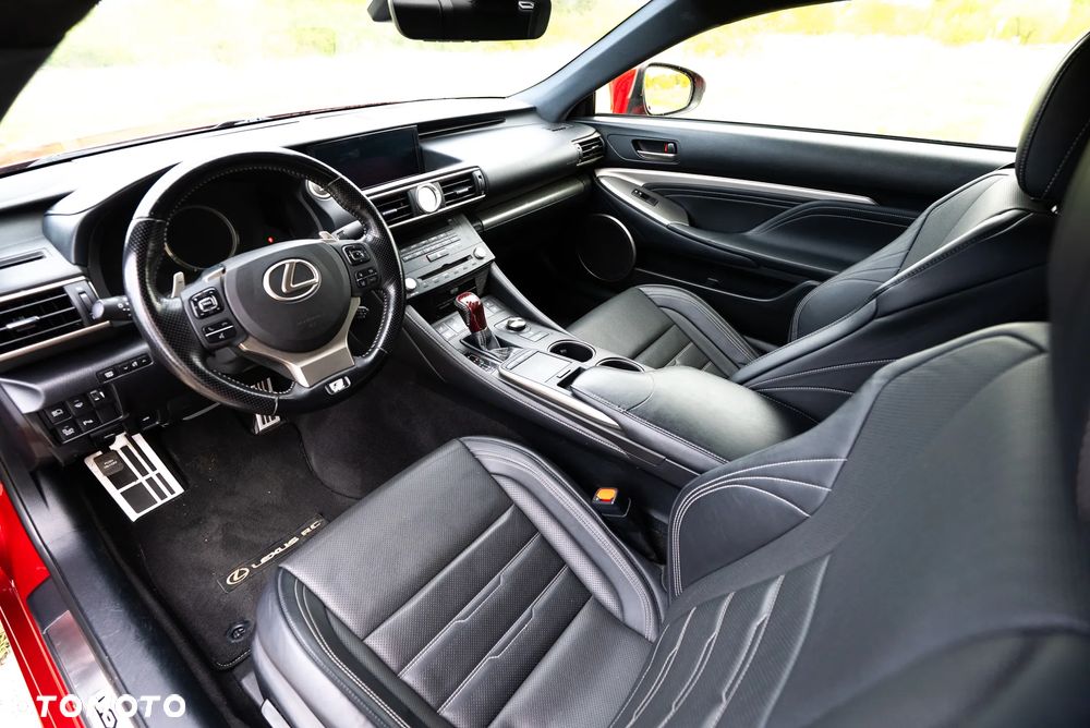 Lexus RC - 8