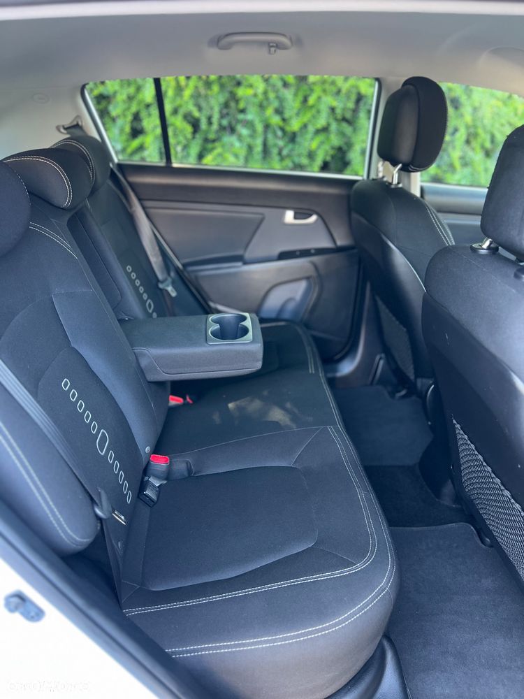 Kia Sportage 1.6 GDI Business Line 2WD - 31