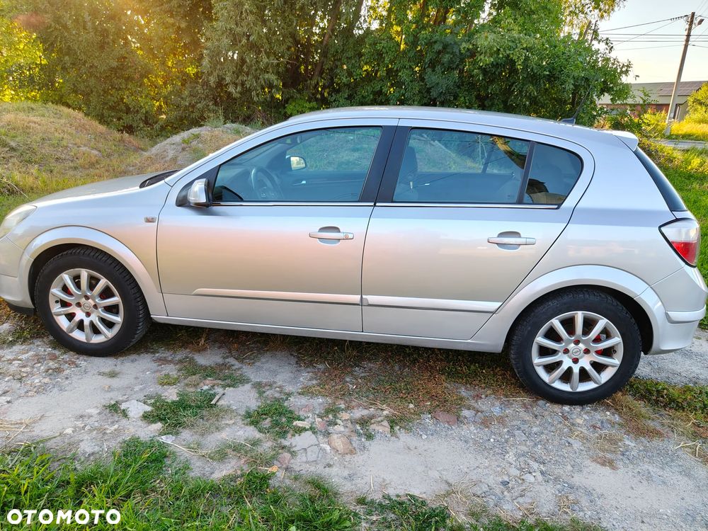 Opel Astra 1.6 Elegance - 29
