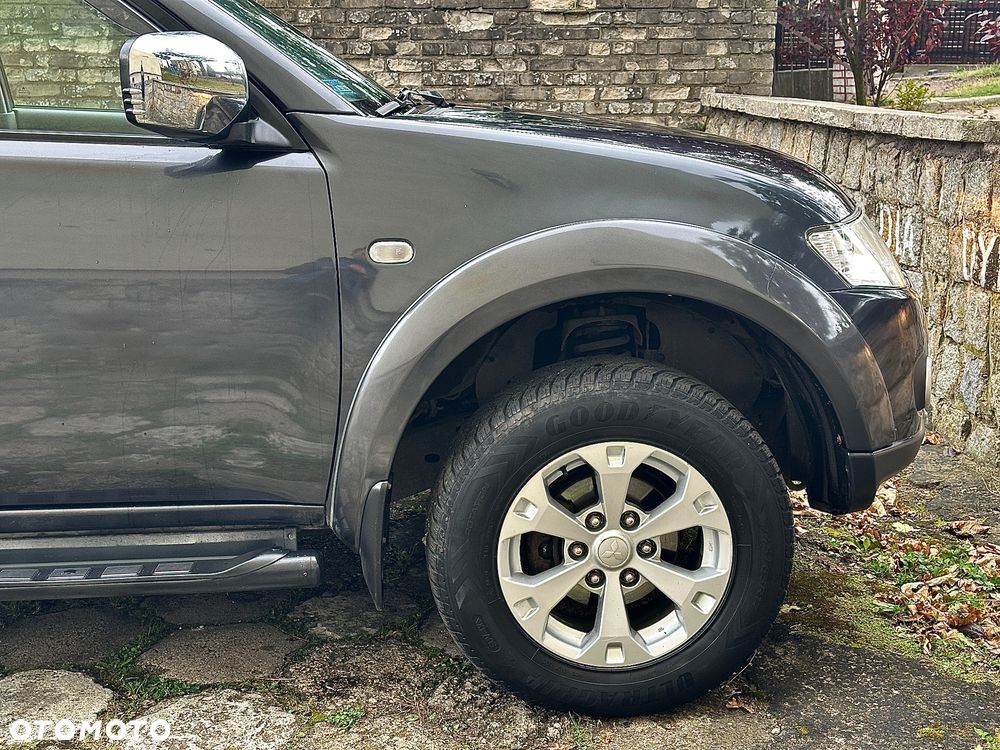 Mitsubishi L200 2.5 DID DC Instyle HP - 35
