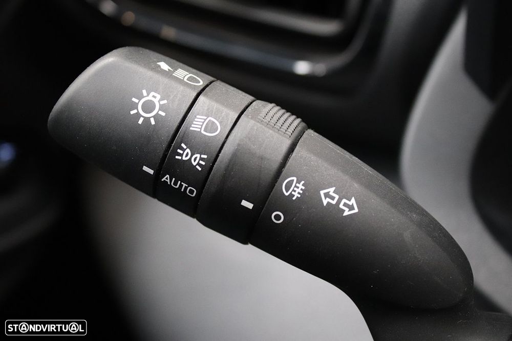 Toyota Yaris 1.0 VVT-i Comfort Plus - 17