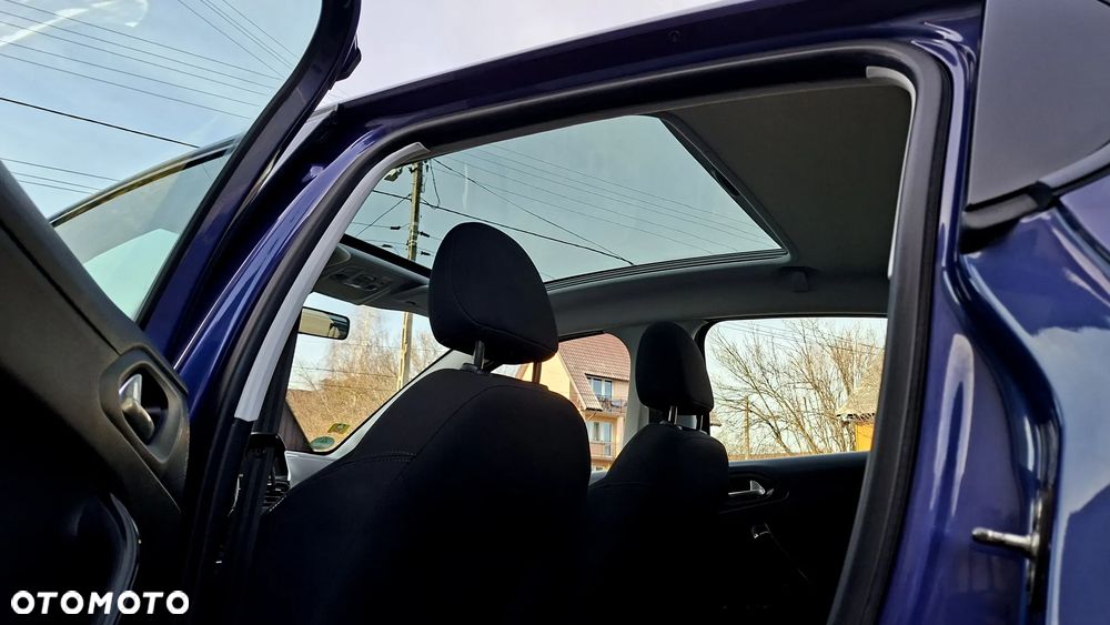 Peugeot 208 1.2 PureTech Allure - 31