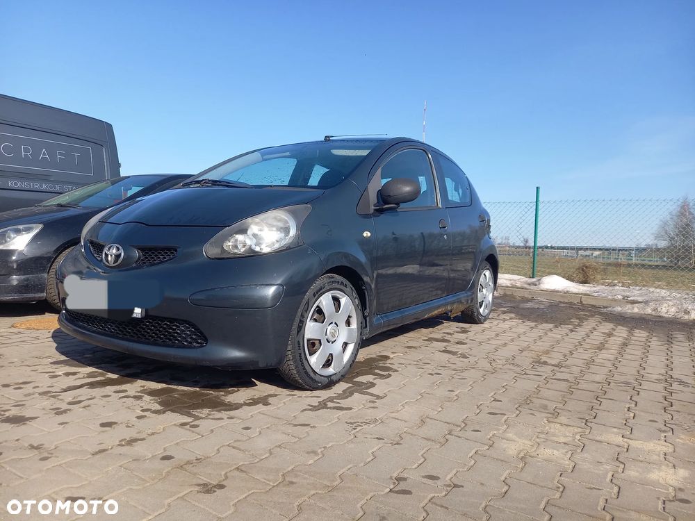 Toyota Aygo 1.0 VVT-i Terra - 3