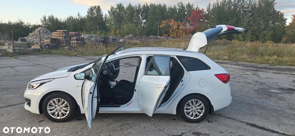 Kia Ceed 1.6 CRDi S - 6