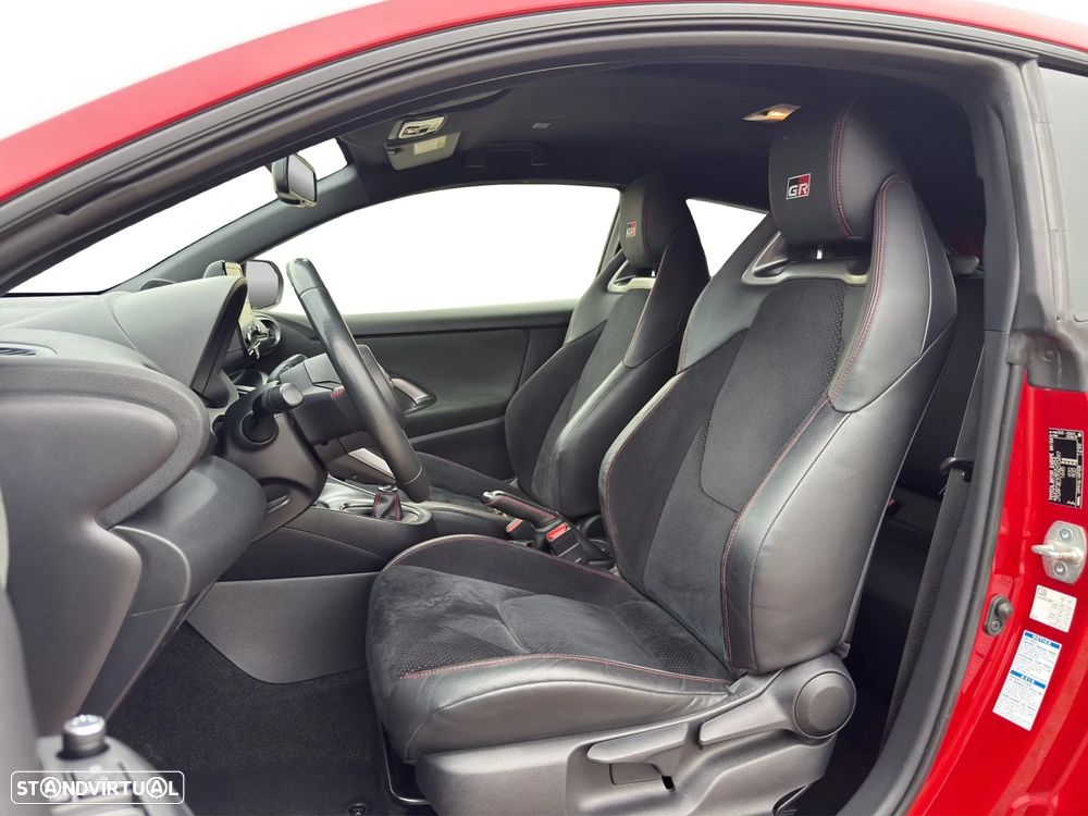 Toyota GR Yaris Standard - 12