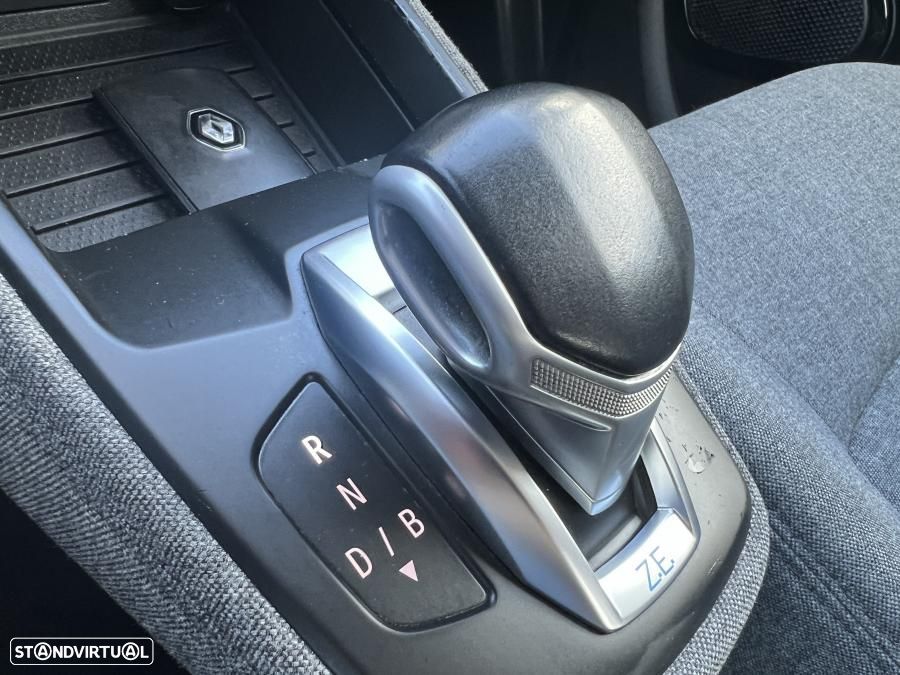 Renault Zoe (c/ Bateria) Intens 50 - 48