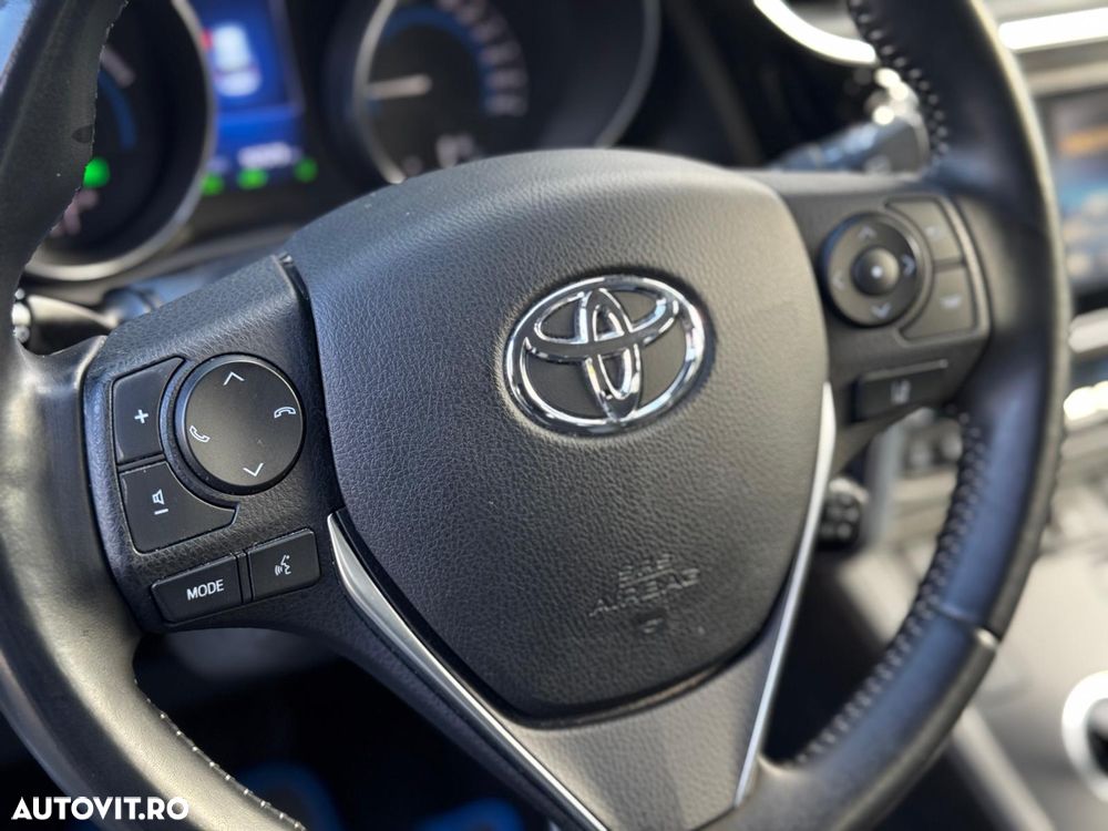 Toyota Auris 1.8 L VVT-i Luna - 15