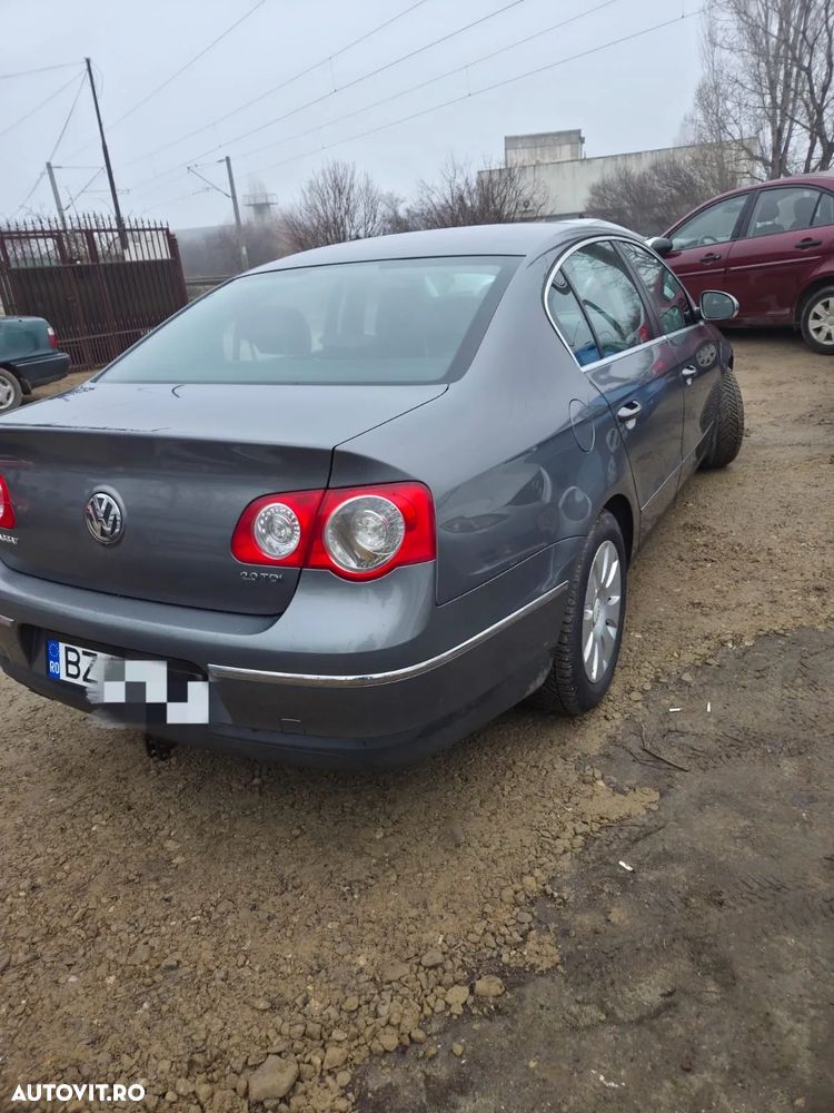 Volkswagen Passat - 9