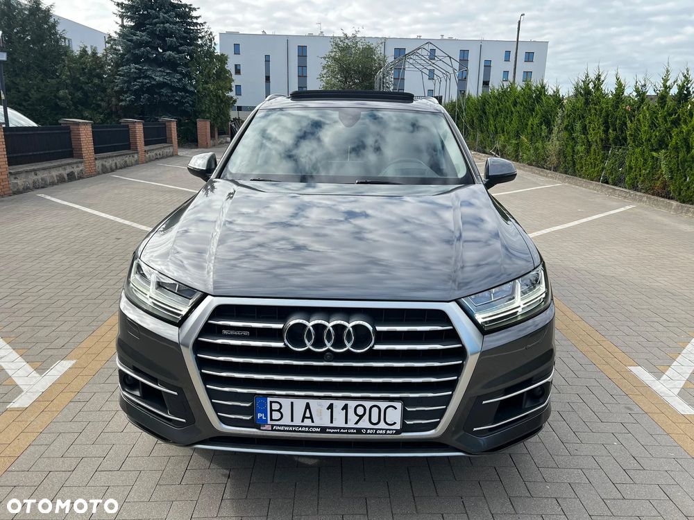 Audi Q7 3.0 TFSI Quattro Tiptronic - 5