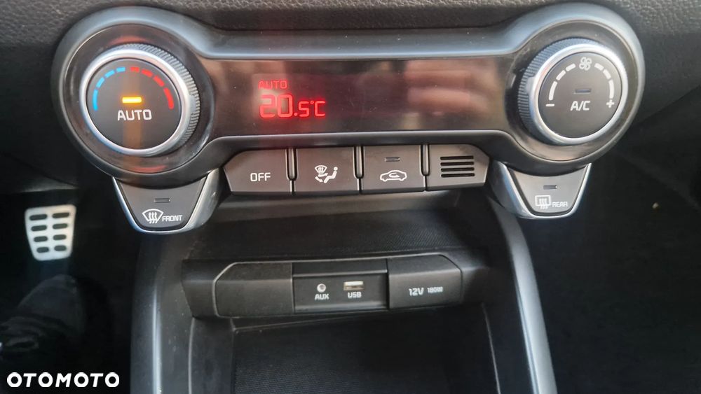 Kia Stonic 1.6 CRDi Platinum Edition - 21