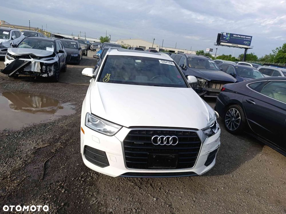 Audi Q3 - 3