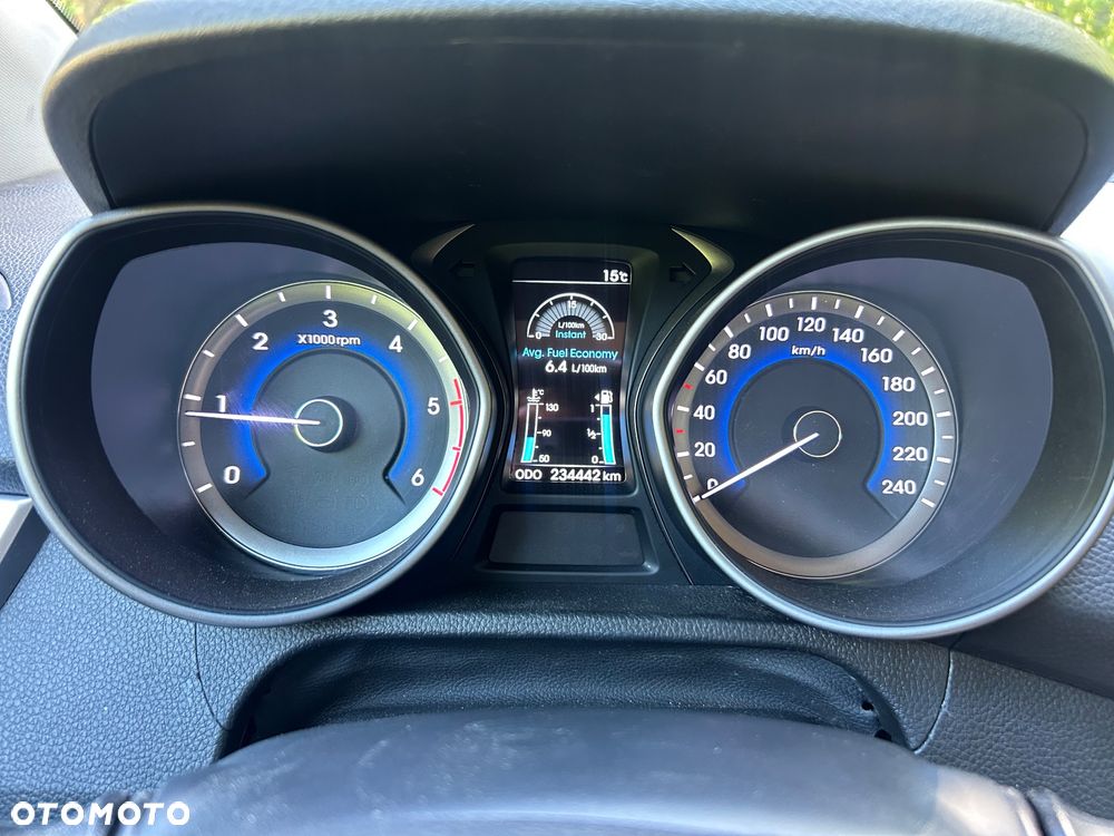 Hyundai i30 blue 1.6 CRDi YES Gold - 20