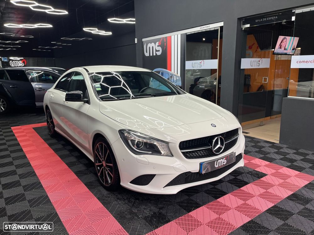 Mercedes-Benz CLA 200 CDI Urban - 1