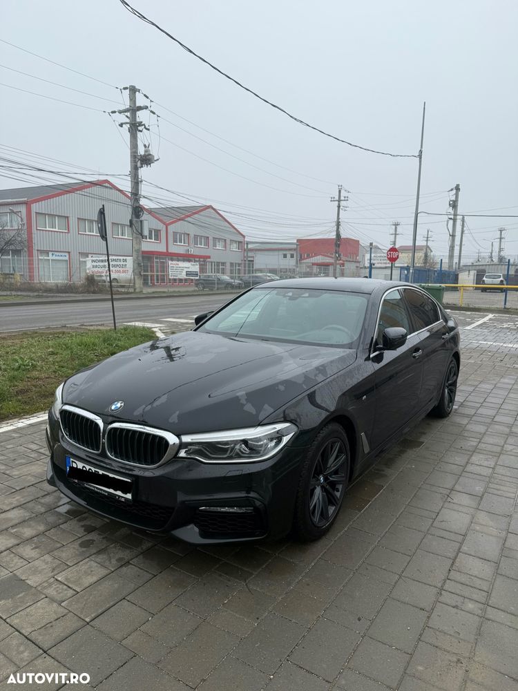 BMW Seria 5 530i xDrive AT - 13