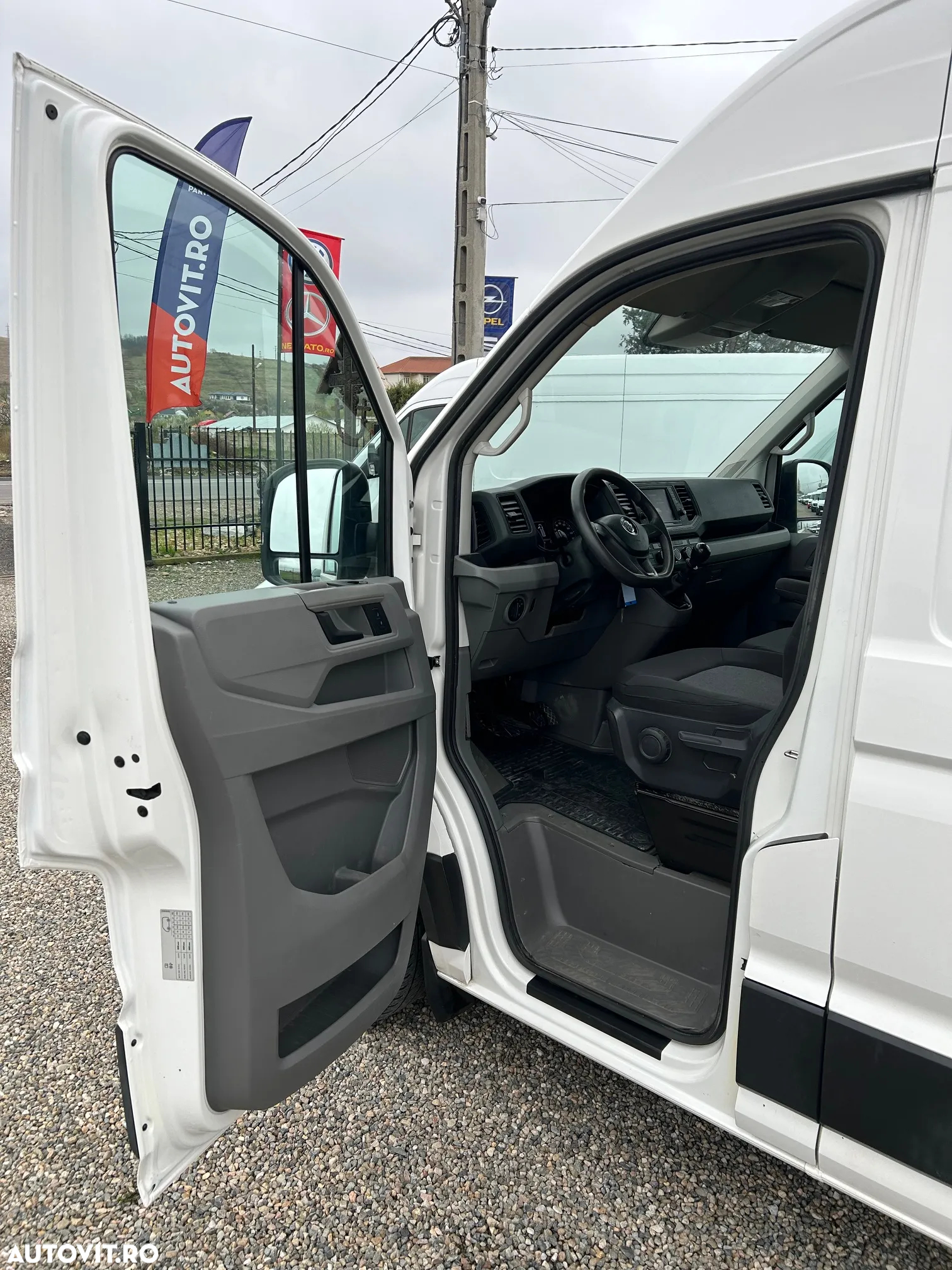 Volkswagen Crafter - 9