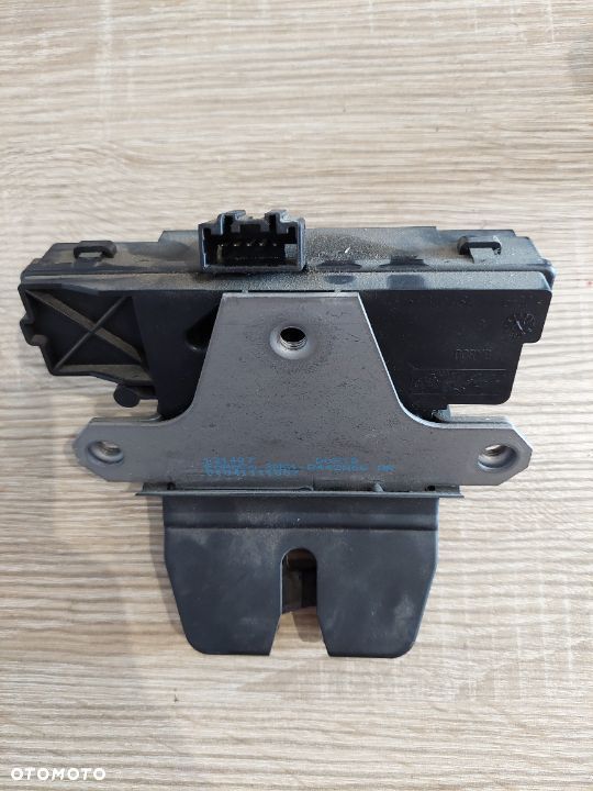 Zamek Klapy Bagażnika Ford Mondeo MK4 0390201839 - 1