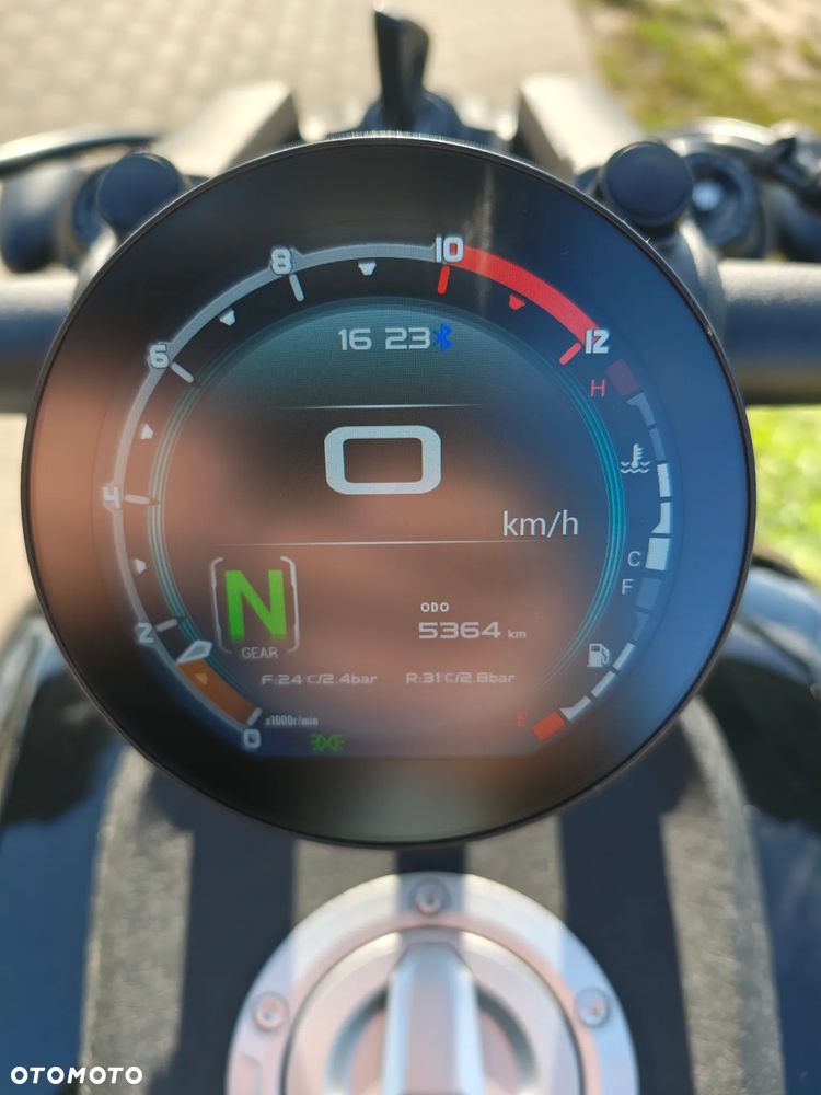 QJMOTOR SRV 600V - 8