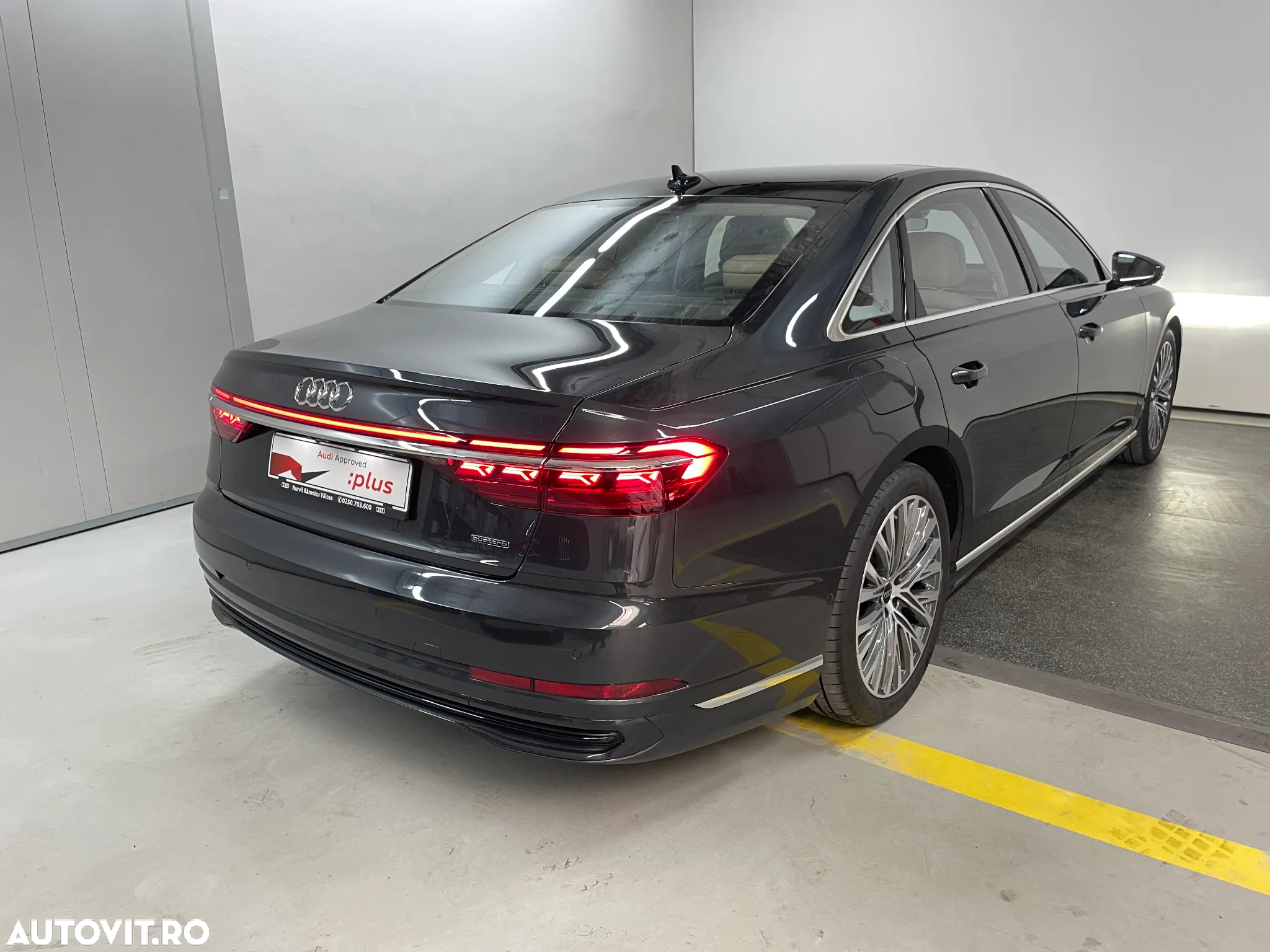 Audi A8 A8L 60 TFSI e quattro Tiptronic PHEV - 7