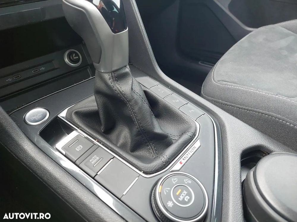 Volkswagen Tiguan 2.0 TDI SCR DSG 4Motion Elegance - 21