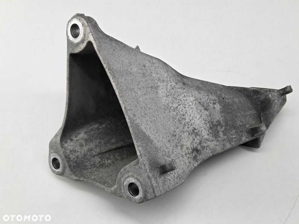 ŁAPA PODUSZKA SILNIKA BMW 3 E90 2.0D 6764574 - 9