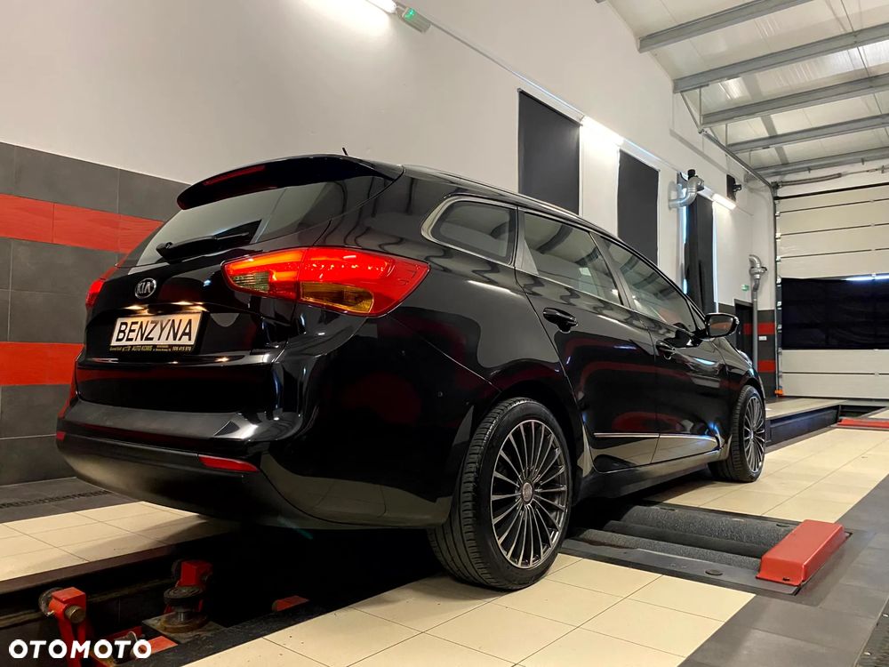 Kia Ceed 1.6 GDI XL - 9
