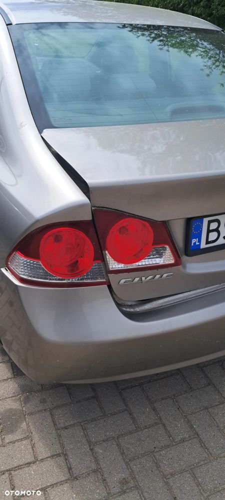 Honda Civic 1.8 Comfort - 10
