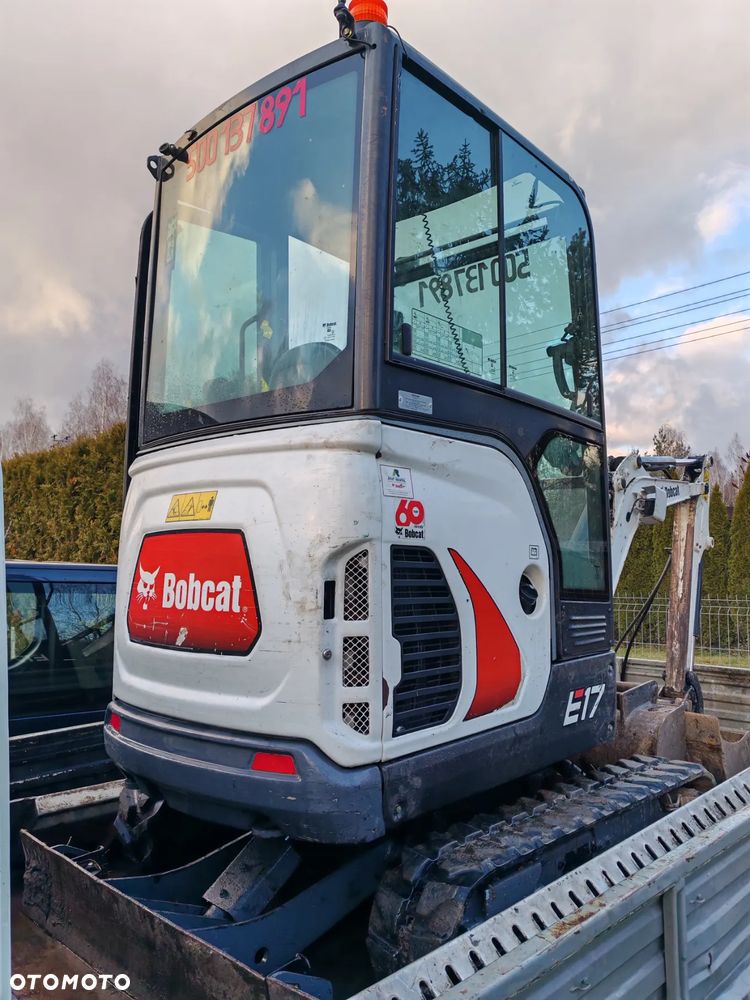 Bobcat E17 - 3