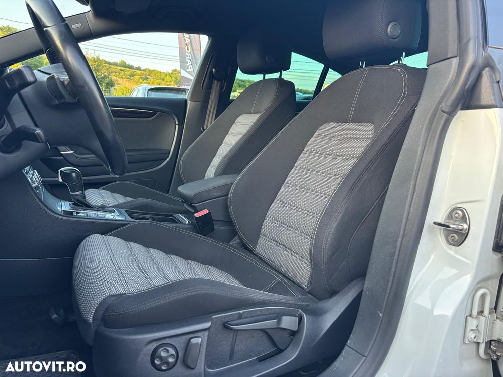 Volkswagen Passat CC - 7