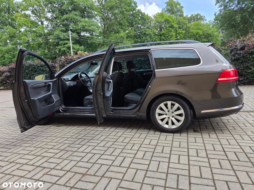 Volkswagen Passat 2.0 TDI 4Mot Comfortline - 8
