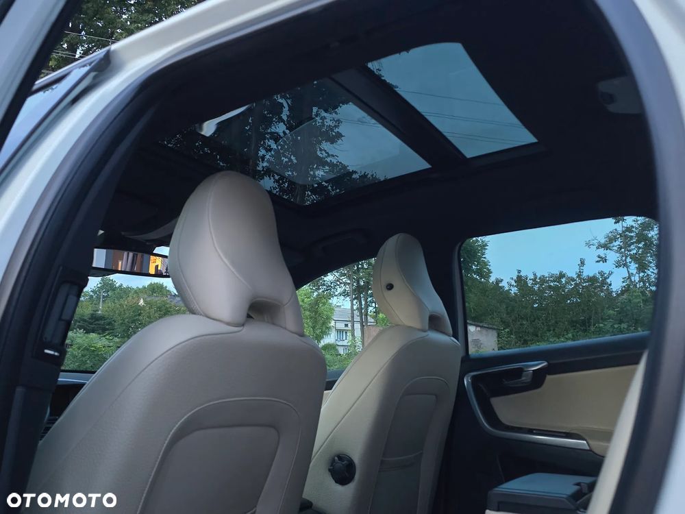 Volvo XC 60 T5 Geartronic Summum - 23