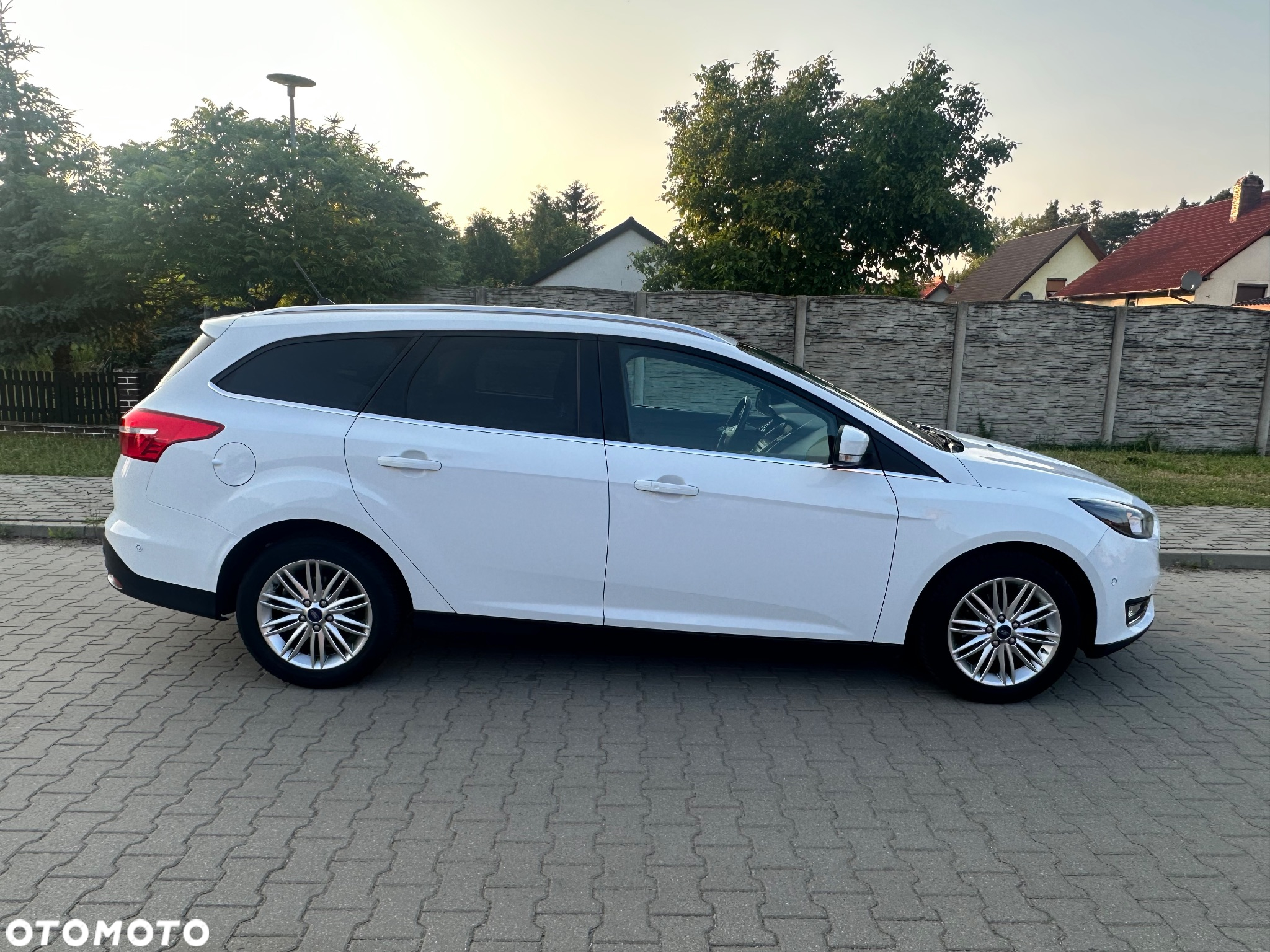 Ford Focus 1.5 EcoBlue Start-Stopp-System ACTIVE - 4