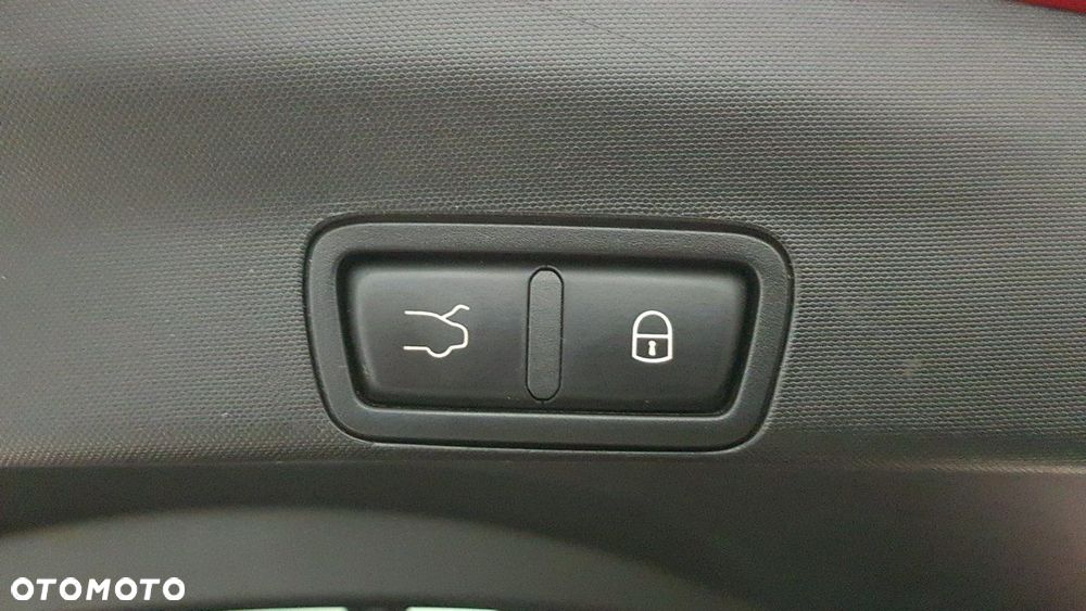 Alfa Romeo Stelvio - 19