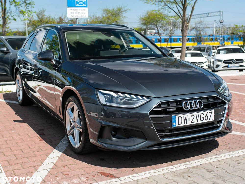 Audi A4 Avant - 4