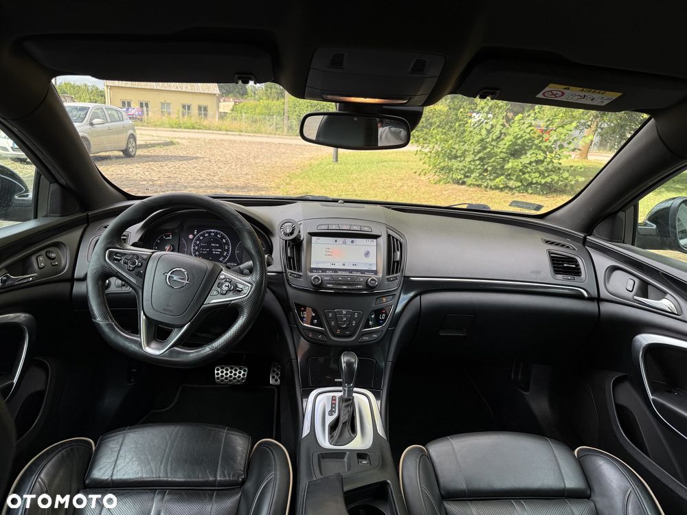 Opel Insignia - 8